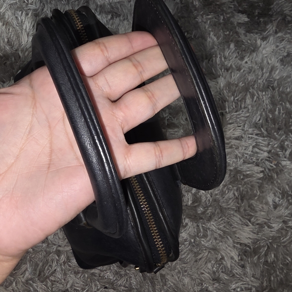 Vintage Coach - Picture 5 of 11